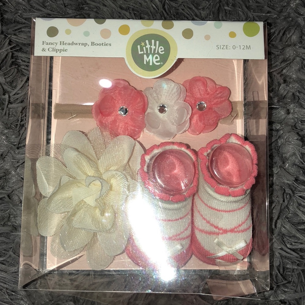 Little Me - fancy head wrap, booties, & clippie